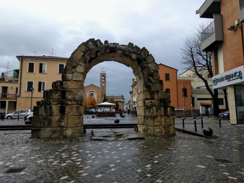 Porta Montanara