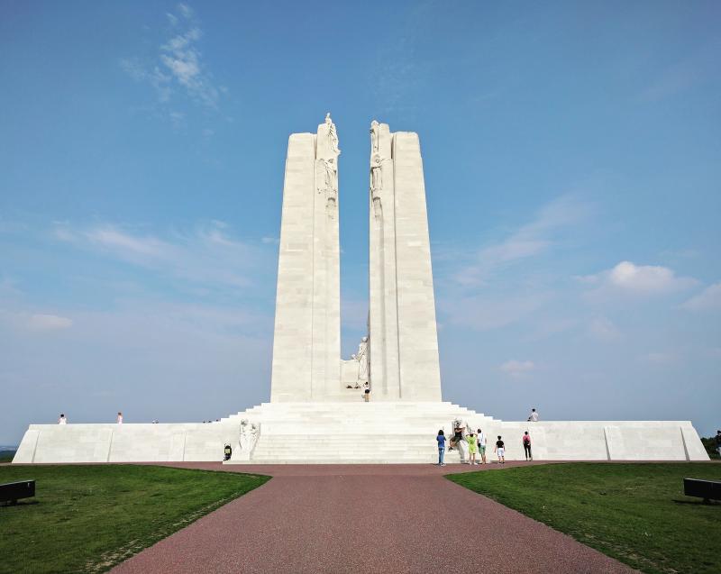 Featured vimy